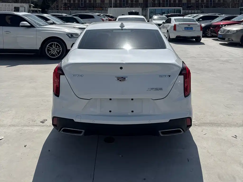 Cadillac CT4 2022 28T Fashion Model купить на сайте DeffCars