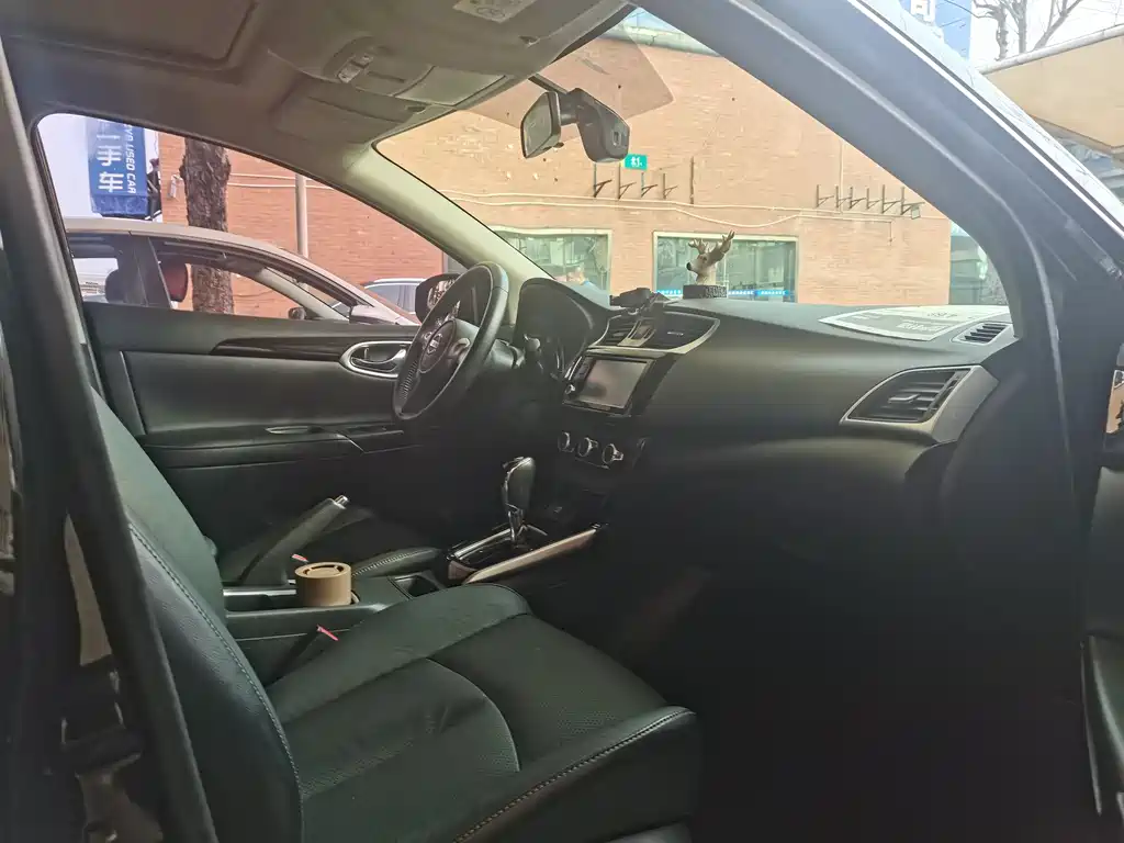 Sylphy 2018 1.6XV CVT Exclusive Edition купить на сайте DeffCars