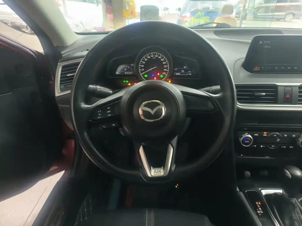 Mazda3 Angkesela 2017 sedan 1.5L automatic luxury model National V купить на сайте DeffCars