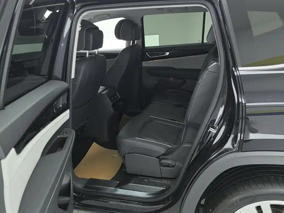 Touron 2022 530 V6 four-wheel drive flagship version купить на сайте DeffCars