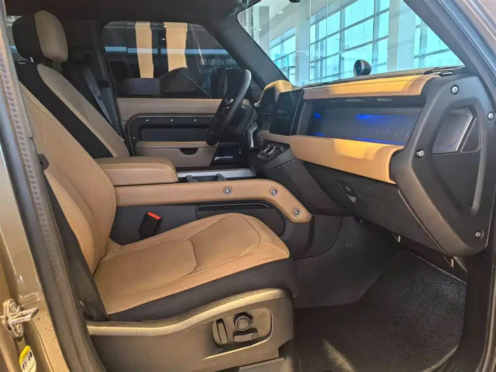 Land Rover Defender 2025 110 3.0T P400 X купить на сайте DeffCars