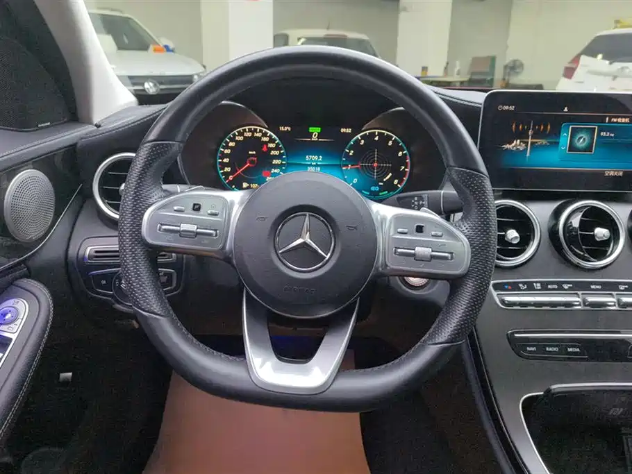 Mercedes-Benz C-Class 2020 facelift C 260 L sports version купить на сайте DeffCars