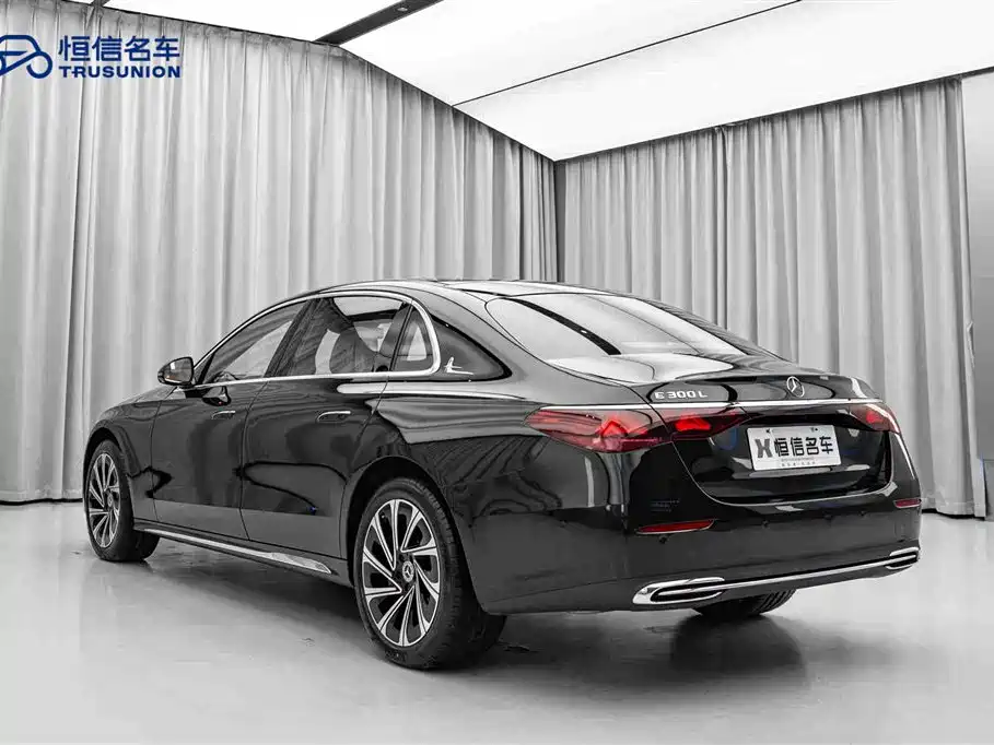 Mercedes-Benz E-Class 2024 E 300 L Luxury Model купить на сайте DeffCars