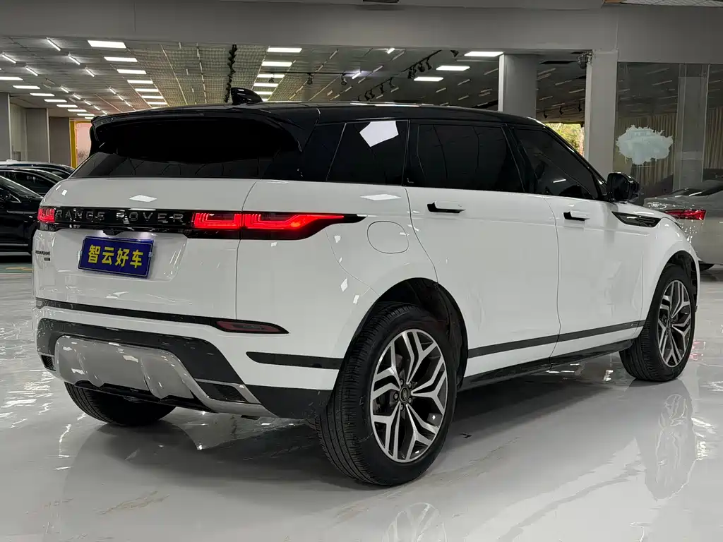 Range Rover Evoque 2021 Evoque L 249PS R-Dynamic SE Deluxe Edition купить на сайте DeffCars
