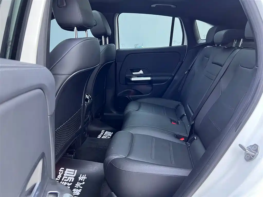 Mercedes-Benz GLA 2020 GLA 200 купить на сайте DeffCars