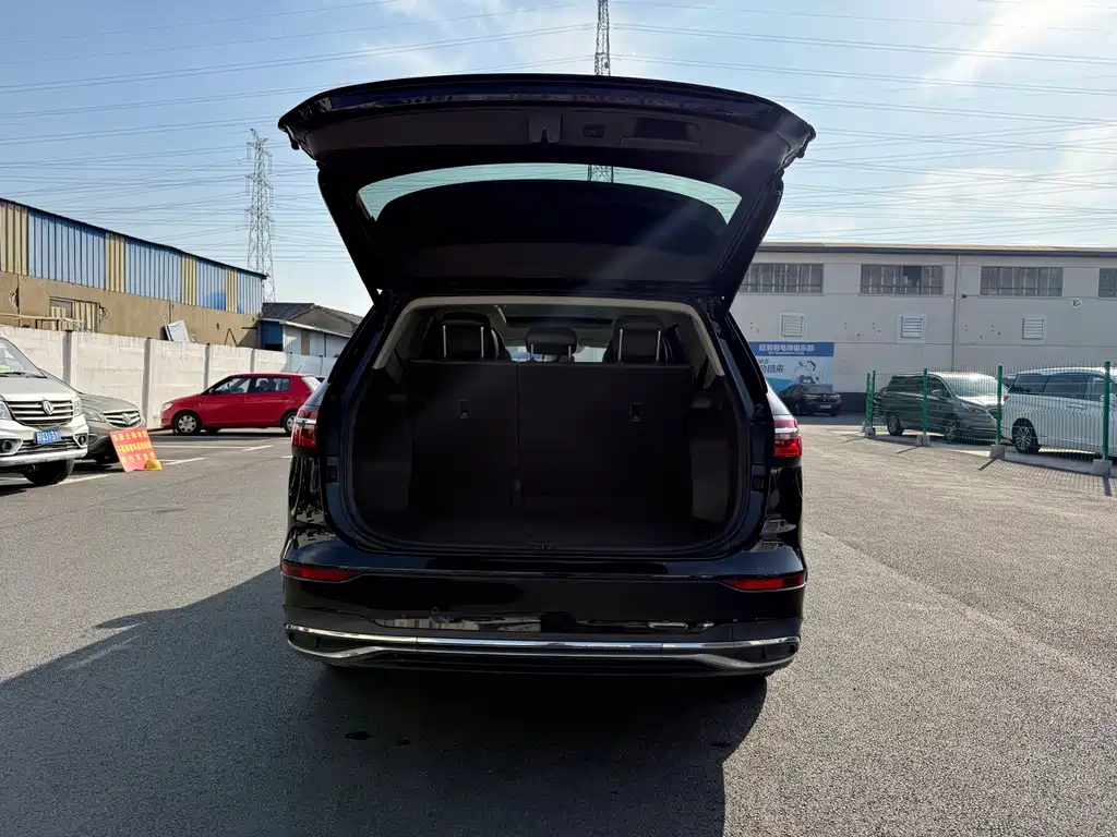 Weiran 2020 380TSI Ultimate Edition купить на сайте DeffCars