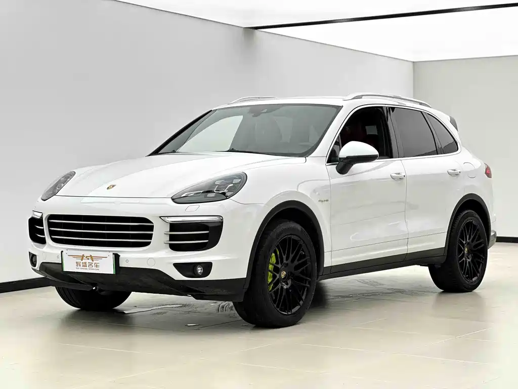 Cayenne New Energy 2016 Cayenne S E-Hybrid 3.0T купить на сайте DeffCars