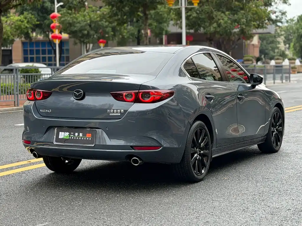 Mazda Axela 2022 2.0L Automatic Quality Obsidian купить на сайте DeffCars