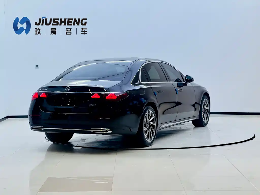 Mercedes-Benz E-Class 2024 E 300 L Luxury Model купить на сайте DeffCars