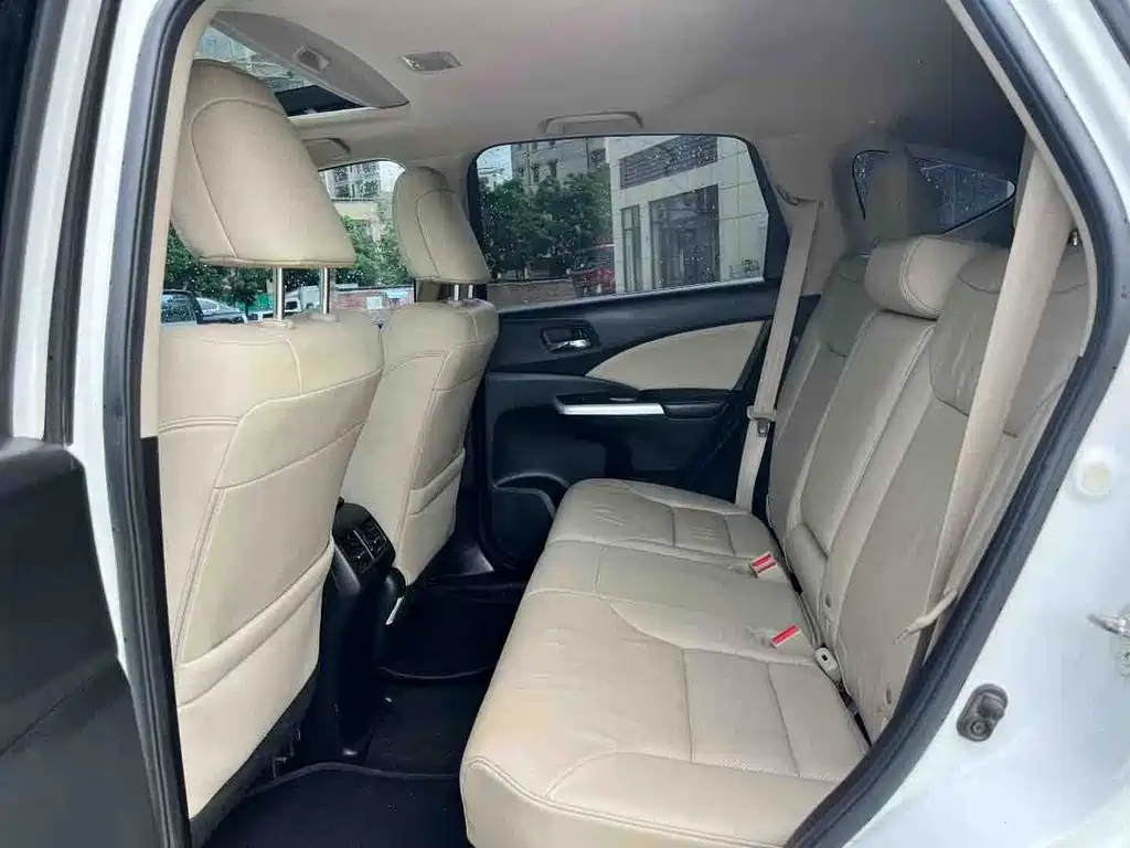 Honda CR-V 2015 2.4L two-wheel drive luxury version купить на сайте DeffCars