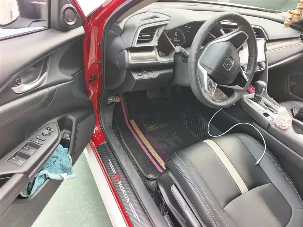 Civic 2019 220TURBO CVT Dynamic Edition National VI купить на сайте DeffCars