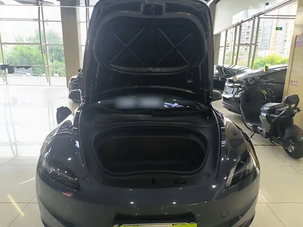 Model 3 2023 Long Range All-Wheel Drive Edition купить на сайте DeffCars
