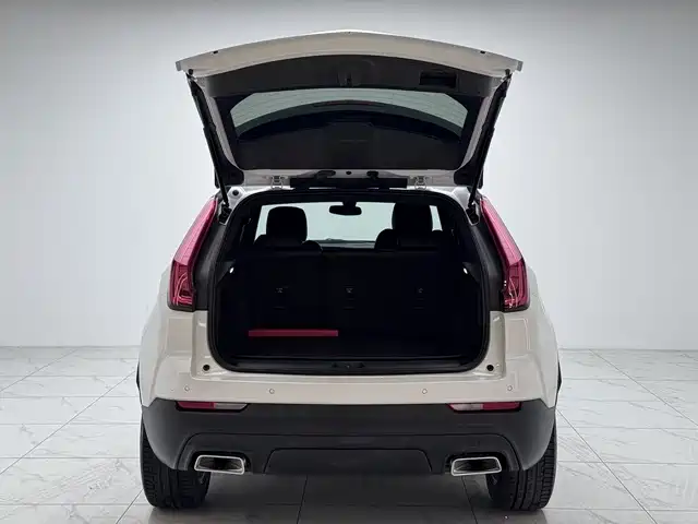Cadillac XT4 2021 28T two-wheel drive technology купить на сайте DeffCars