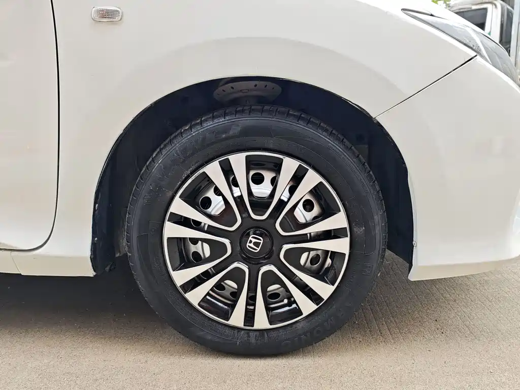 Fengfan 2019 1.5L CVT Comfort Edition купить на сайте DeffCars