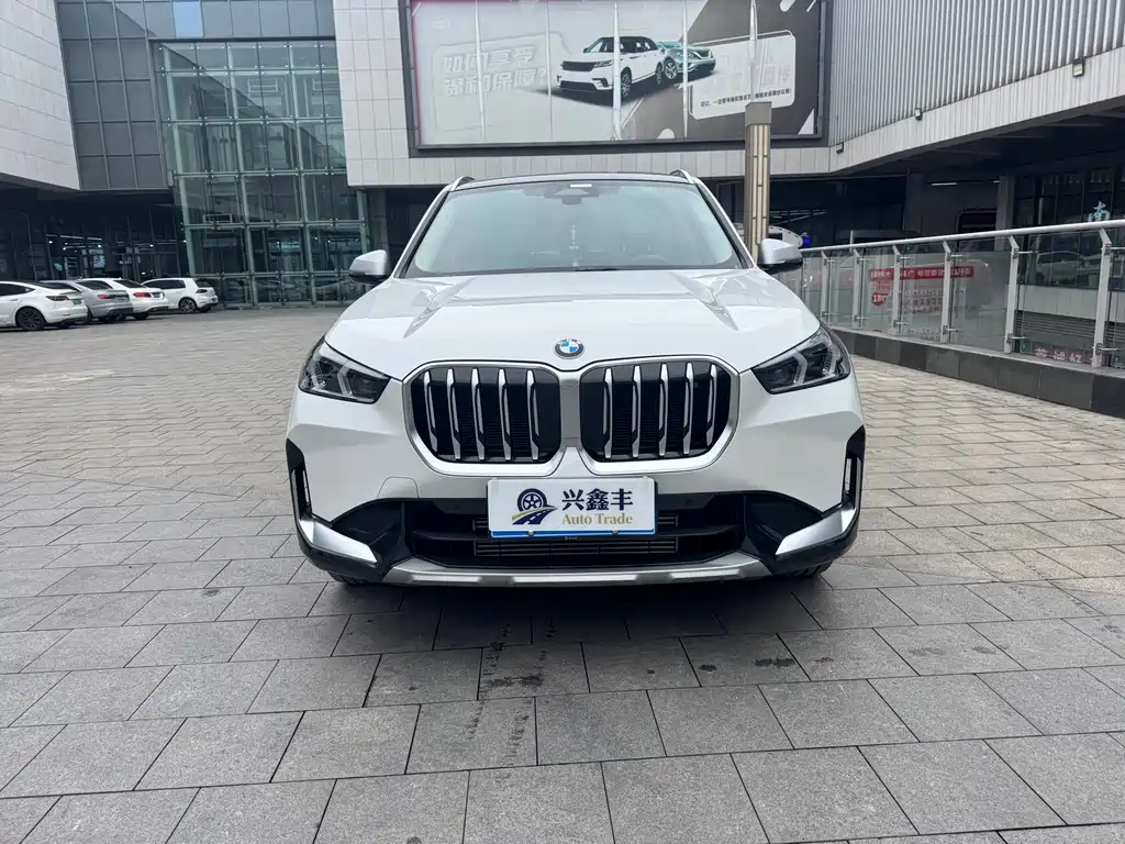 BMW X1 2023 sDrive20Li X Design Package купить на сайте DeffCars