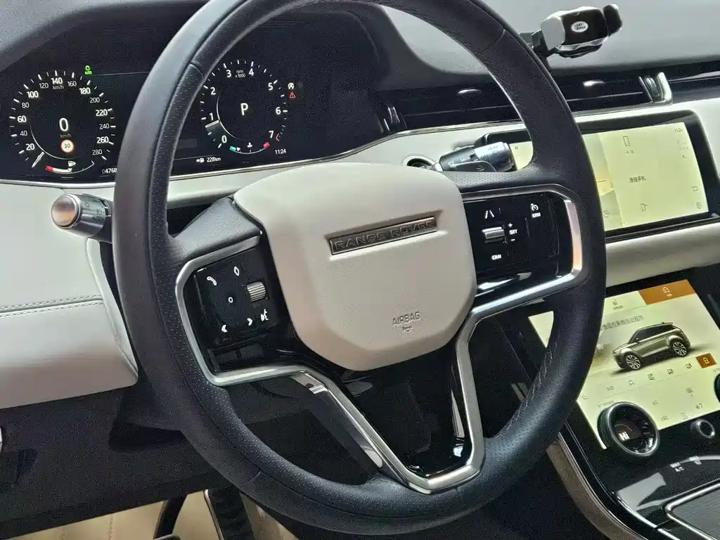 Range Rover Evoque 2022 facelift Evoque L 249PS R-Dynamic Deluxe Edition купить на сайте DeffCars