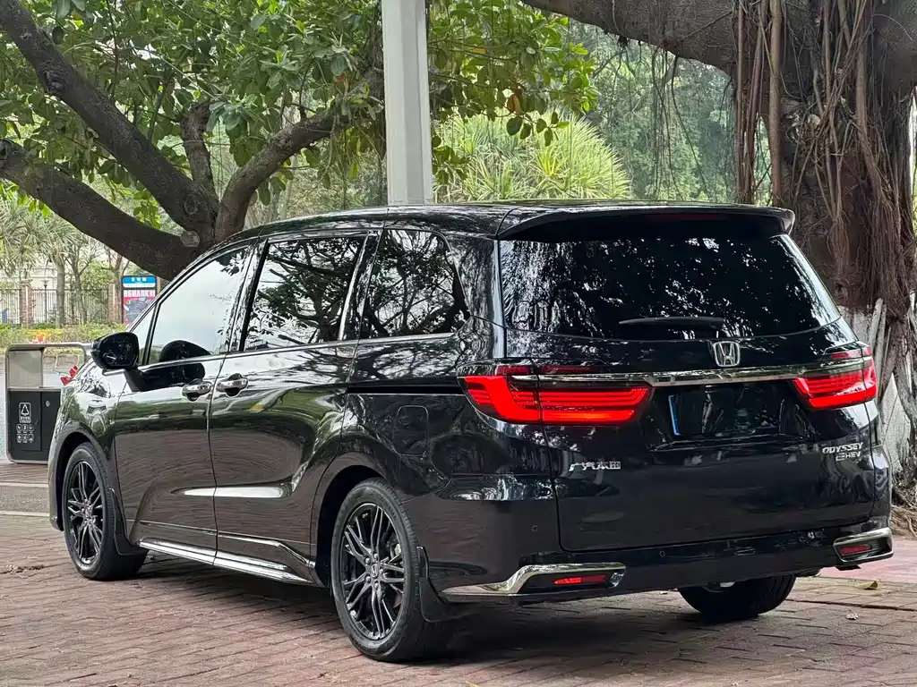 Odyssey 2022 2.0L e:HEV Rui Yaoxiang Edition купить на сайте DeffCars