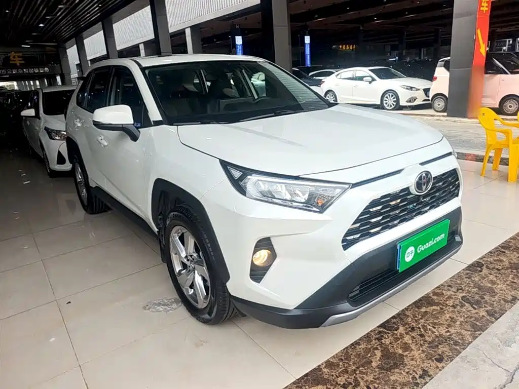 RAV4 Rongfang 2020 2.0L CVT two-wheel drive fashion PLUS version купить на сайте DeffCars