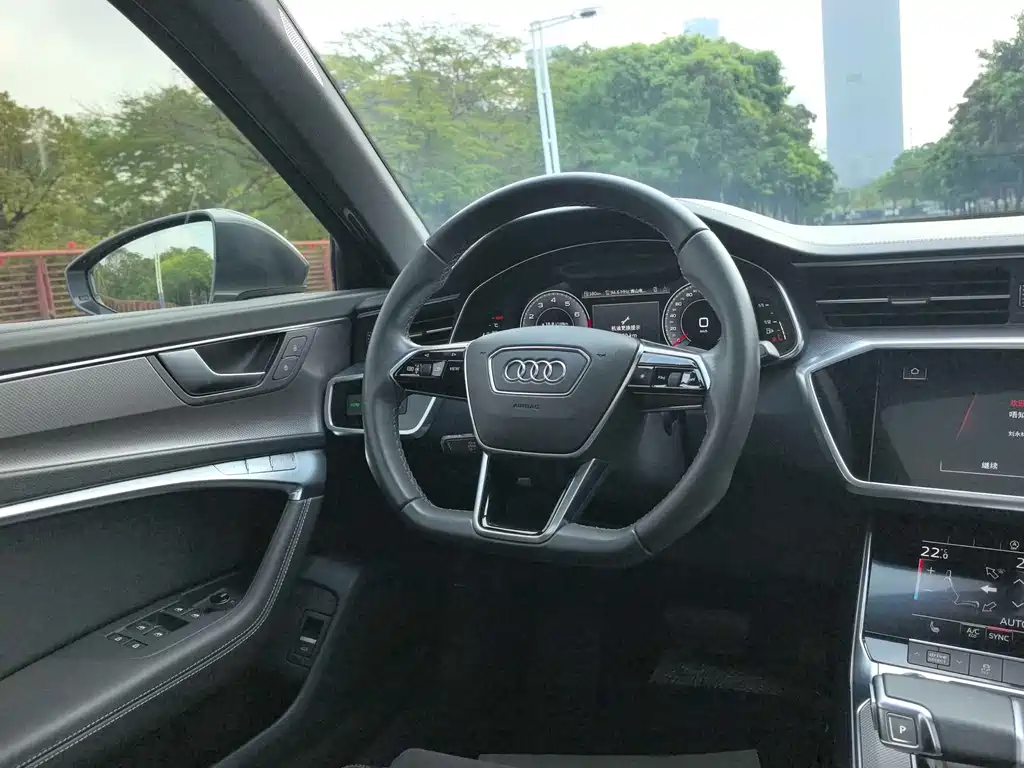 Audi A6L 2021 55 TFSI quattro exclusive dynamic model купить на сайте DeffCars