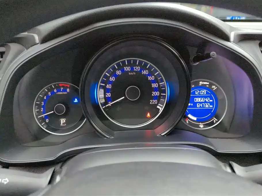 Fit 2016 1.5L LXS CVT Comfort Sunroof Edition купить на сайте DeffCars