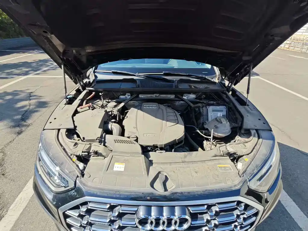 Audi Q5L 2022 40T luxury and dynamic model купить на сайте DeffCars