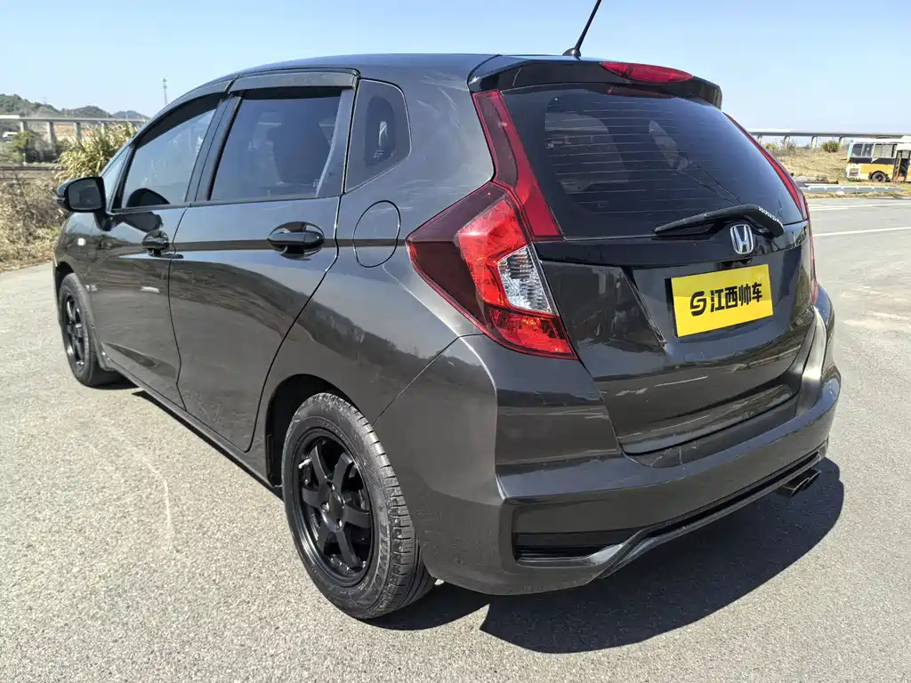 Fit 2018 1.5L CVT Comfort Edition купить на сайте DeffCars