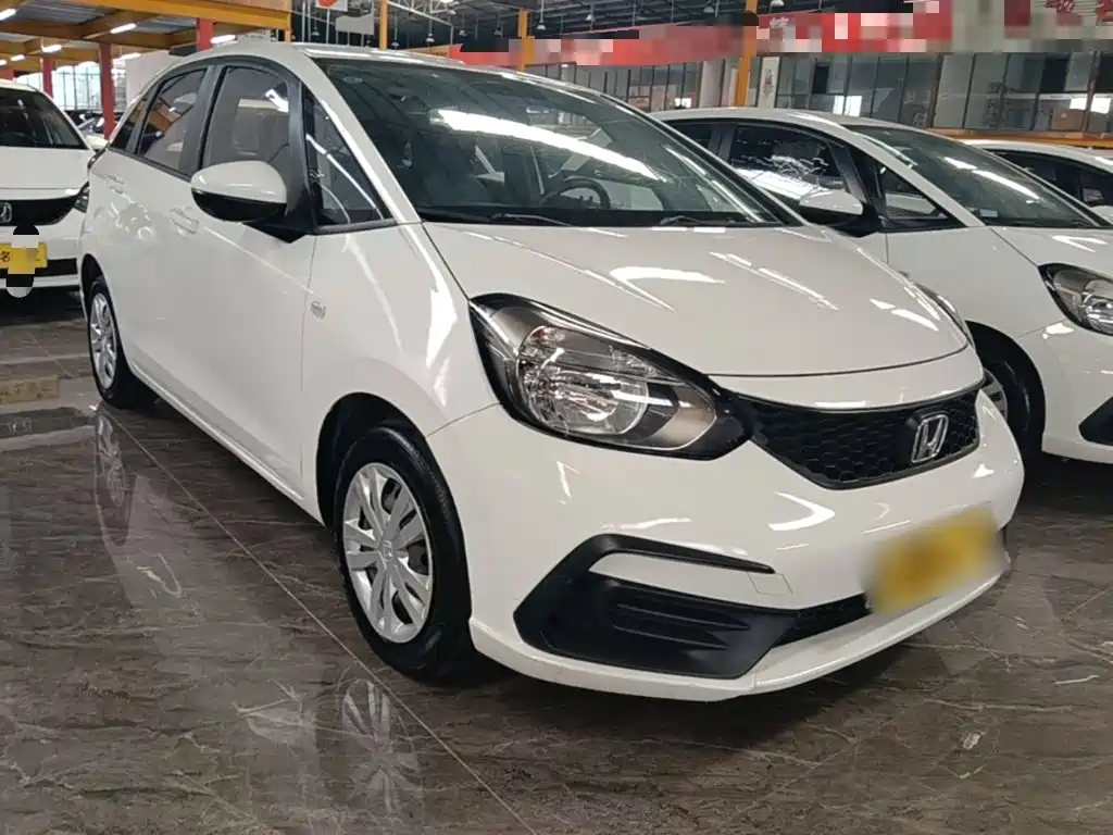 Fit 2021 1.5L CVT Trendy Edition купить на сайте DeffCars