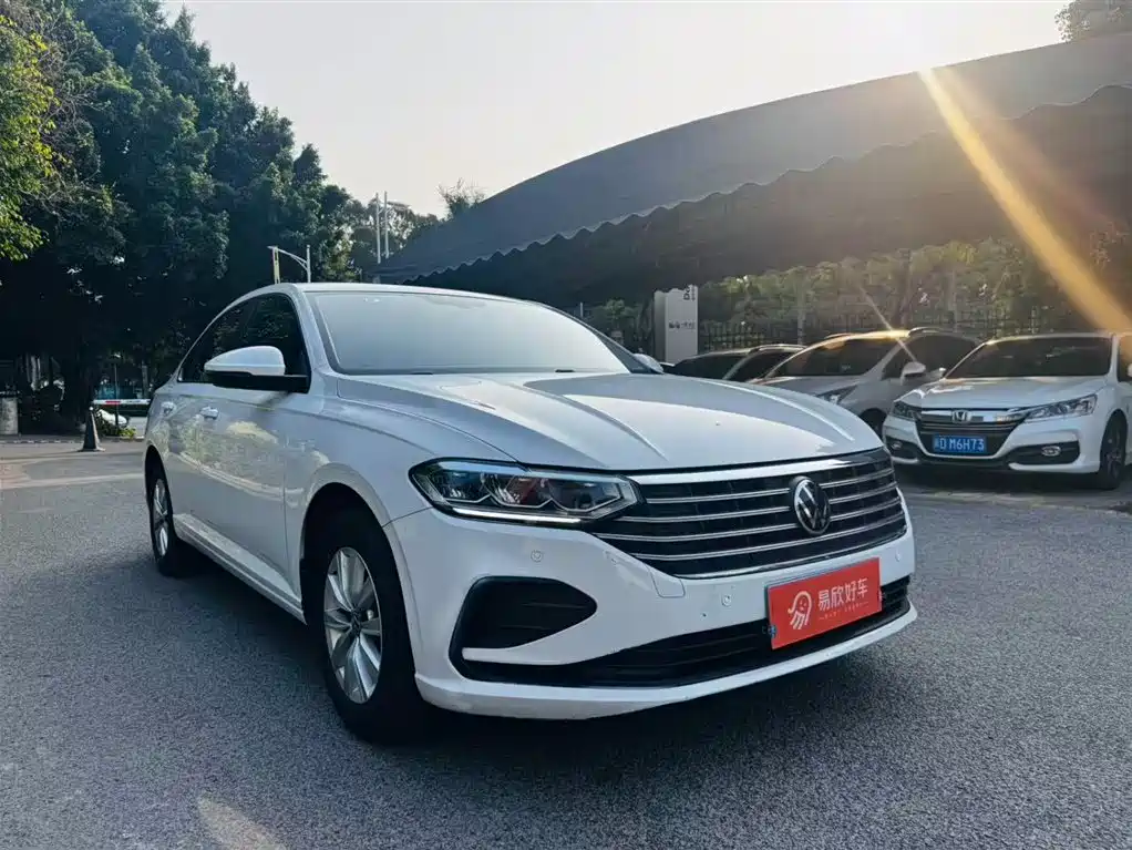 Lavida 2023 1.5L automatic Deyi version купить на сайте DeffCars