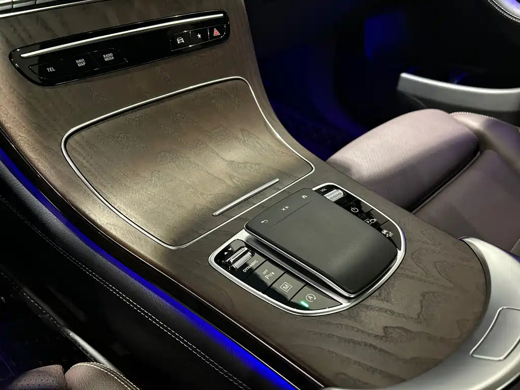 Mercedes-Benz GLC 2022 facelift GLC 300 L 4MATIC dynamic купить на сайте DeffCars