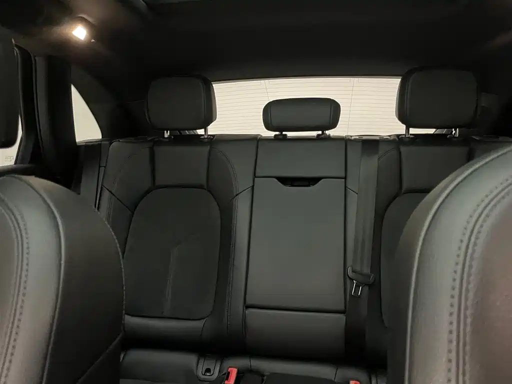 Macan 2021 Macan 2.0T купить на сайте DeffCars