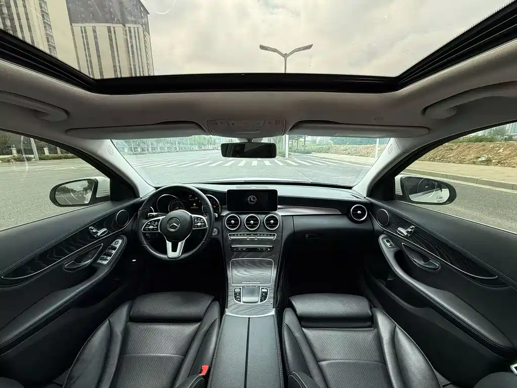 Mercedes-Benz C-Class 2019 C 180 L Fashionable Sports Edition купить на сайте DeffCars