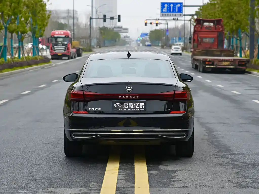 Passat 2023 330TSI Starry Sky Elite Edition купить на сайте DeffCars