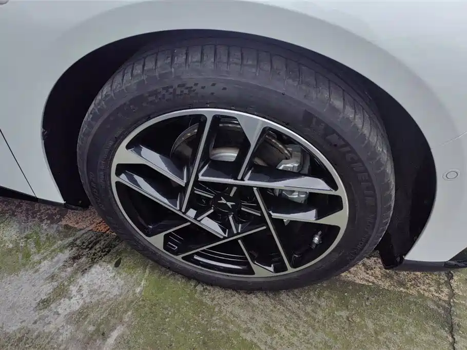 Xpeng P7+ 2024 model super long battery life Max купить на сайте DeffCars