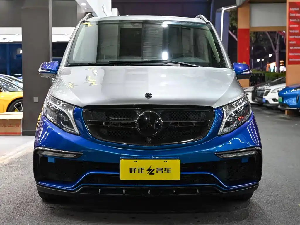 Mercedes-Benz V-Class 2018 V 260 L Premium Extended Edition National VI купить на сайте DeffCars