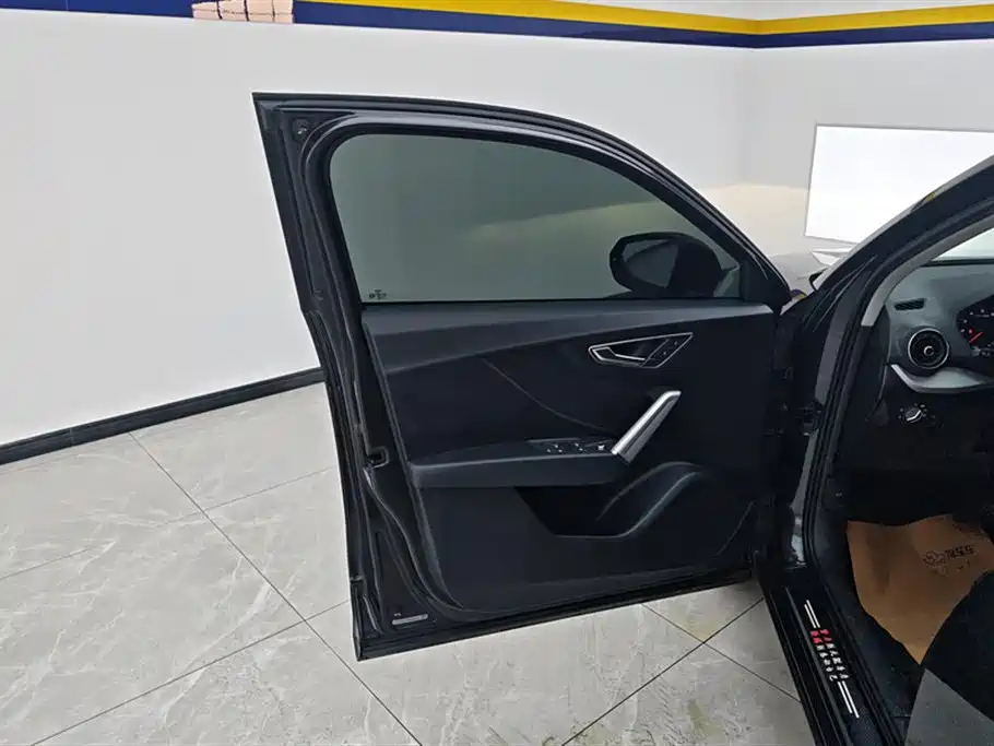 Audi Q2L 2021 35 TFSI aggressive and dynamic model купить на сайте DeffCars