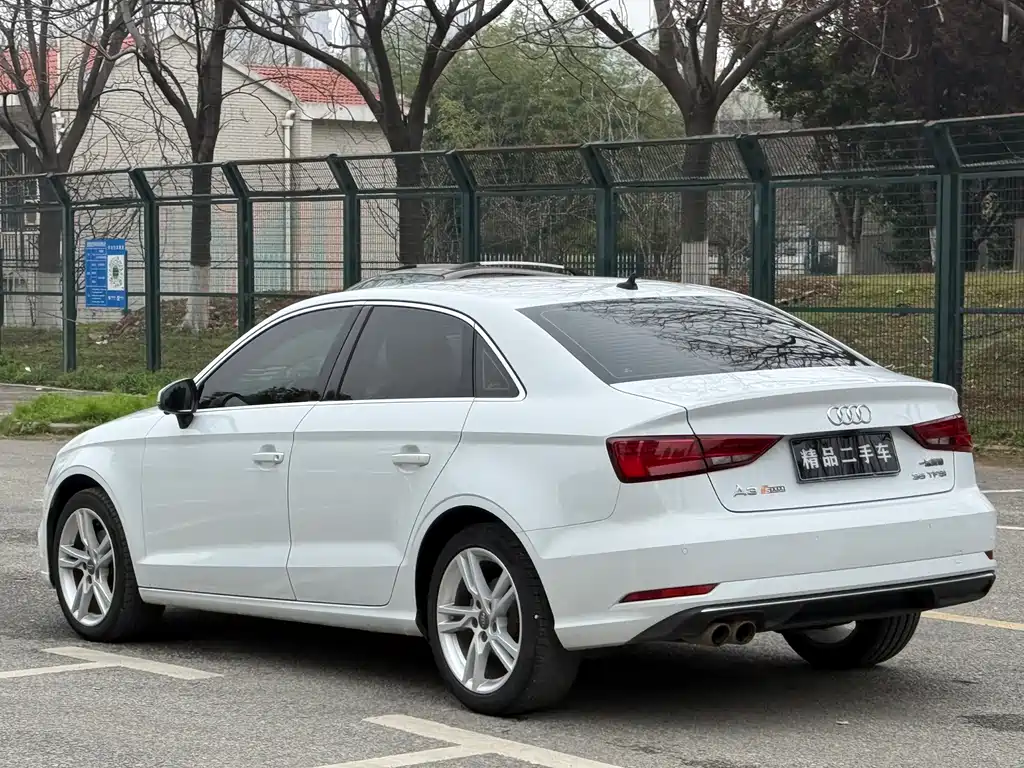 Audi A3 2020 Limousine 35 TFSI Enterprising National VI купить на сайте DeffCars