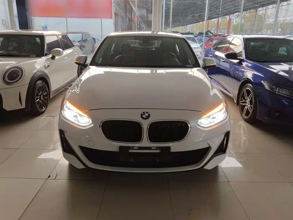 BMW 1 Series 2019 120i Leading M Sports Package купить на сайте DeffCars