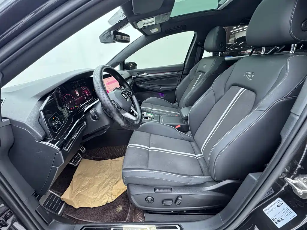 Golf 2023 facelift 280TSI DSG R-Line Lite купить на сайте DeffCars