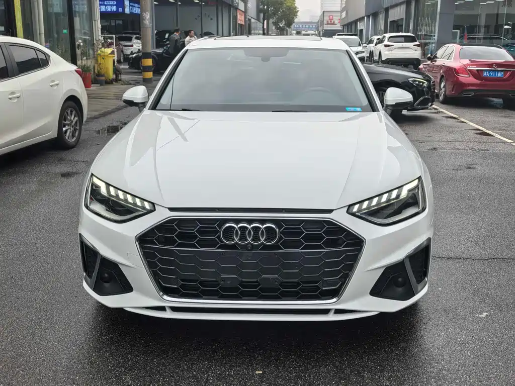 Audi A4L 2020 40 TFSI Fashionable and Dynamic купить на сайте DeffCars