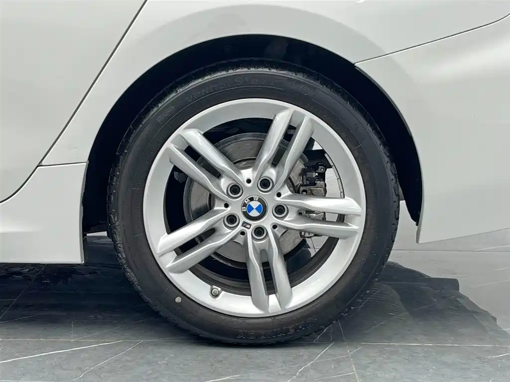 BMW 1 Series 2021 120i M Sports Night Edition купить на сайте DeffCars