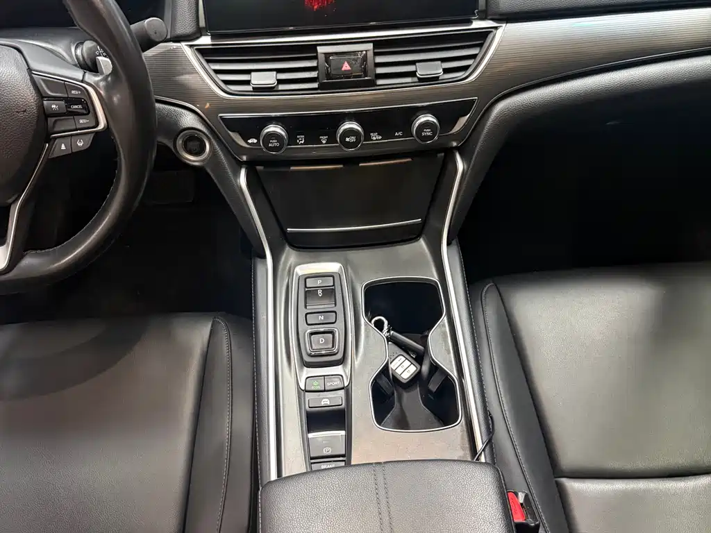 Accord 2022 Sharp Hybrid 2.0L Sharp Collar Edition купить на сайте DeffCars