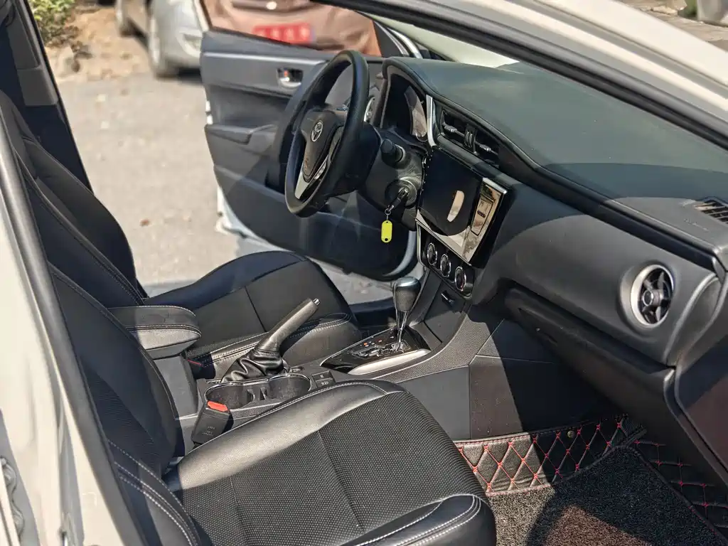 Corolla 2017 facelift 1.2T S-CVT GL купить на сайте DeffCars