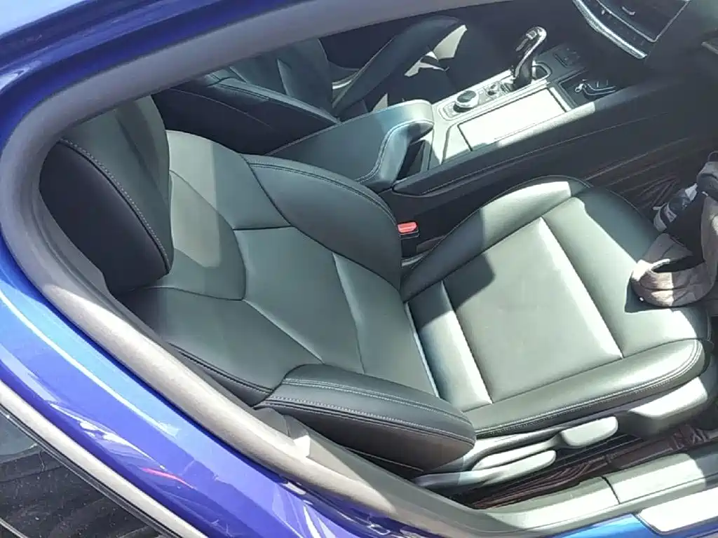 Cadillac CT5 2020 28T Fashionable and Sporty купить на сайте DeffCars