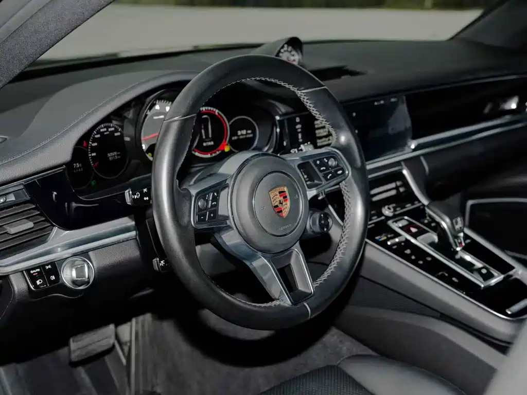 Panamera 2017 Panamera 3.0T купить на сайте DeffCars