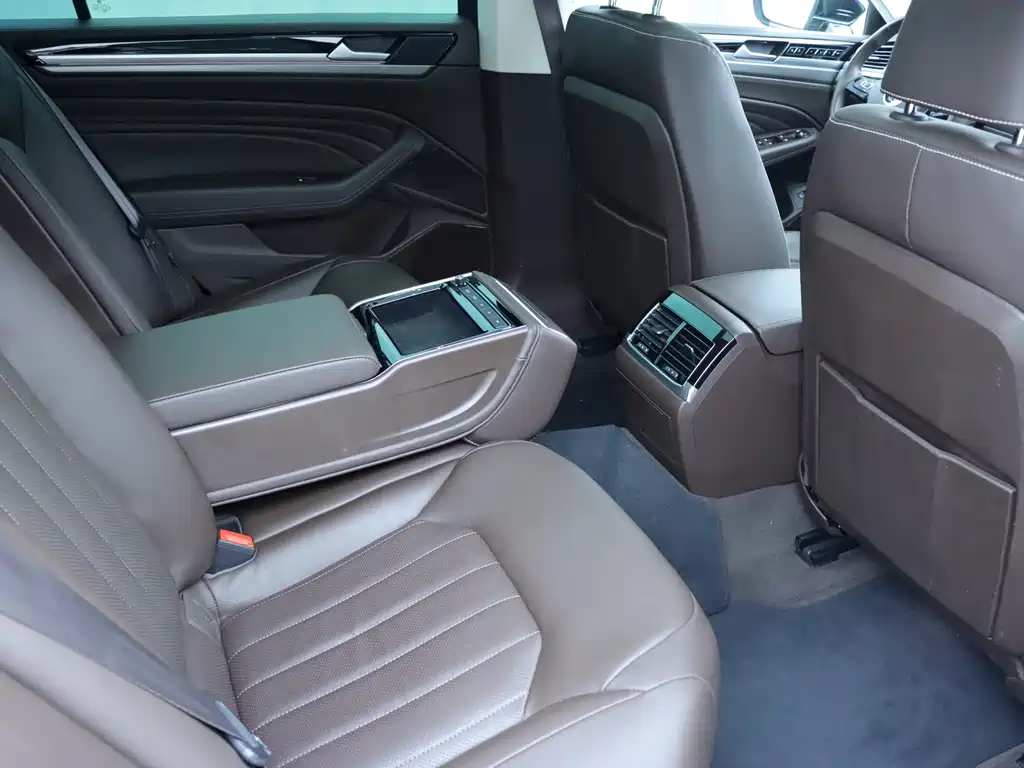Huiang 2021 380TSI Deluxe Edition купить на сайте DeffCars