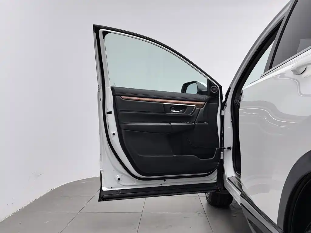 Honda CR-V 2017 240TURBO CVT four-wheel drive premium version купить на сайте DeffCars