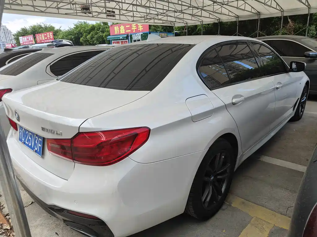 BMW 5 Series 2019 525Li M Sports Package купить на сайте DeffCars