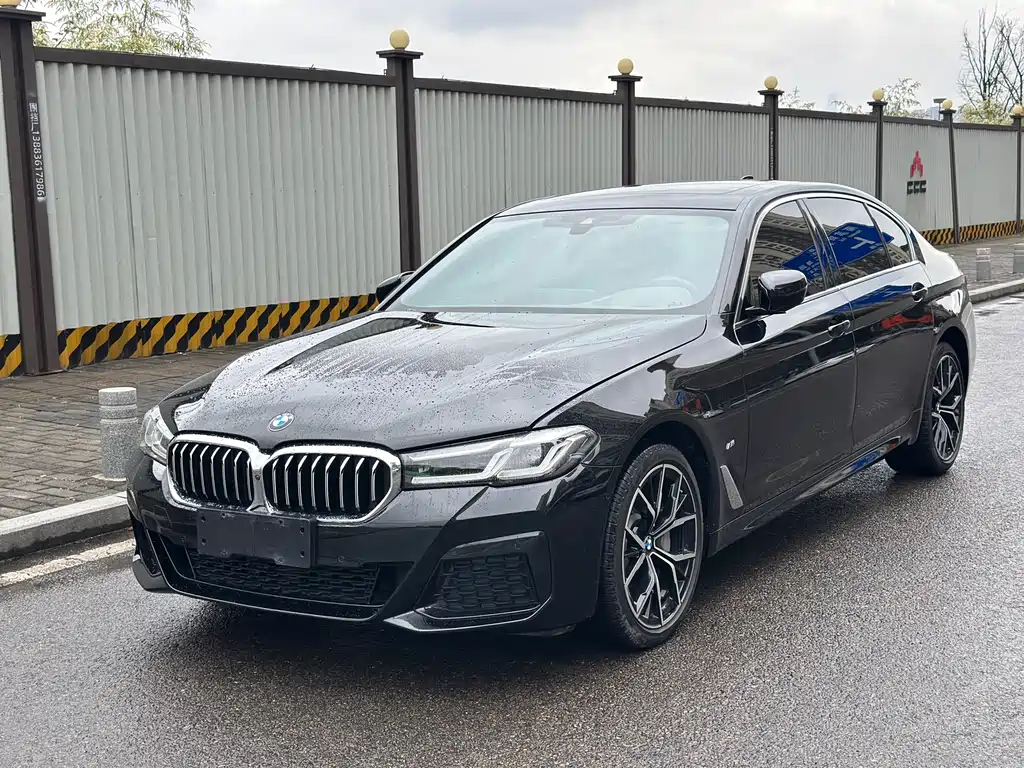 BMW 5 Series 2023 facelift 530Li exclusive M sports package купить на сайте DeffCars