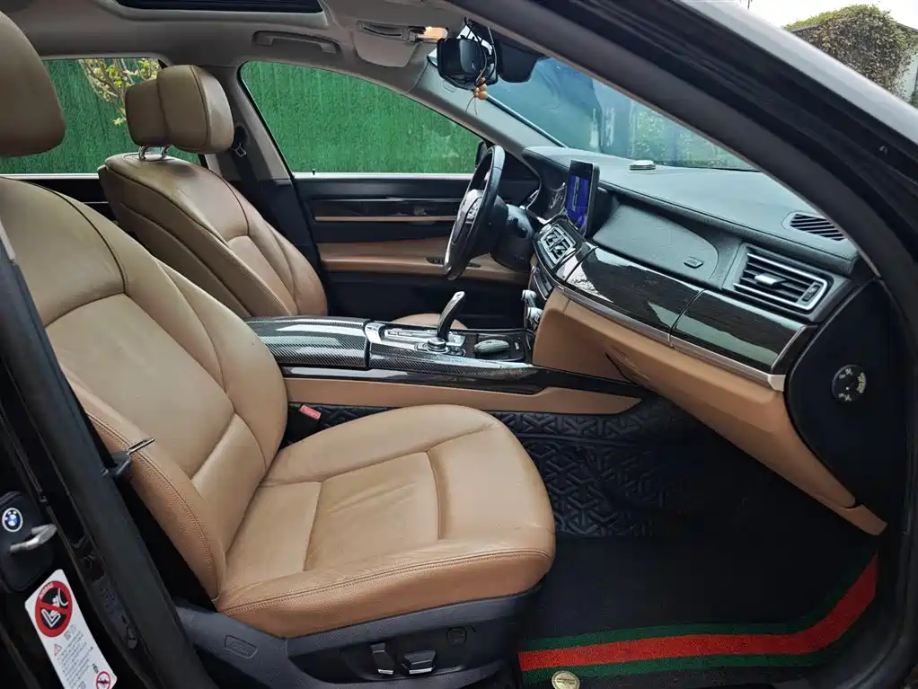 BMW 7 Series 2009 740Li Leading Model купить на сайте DeffCars