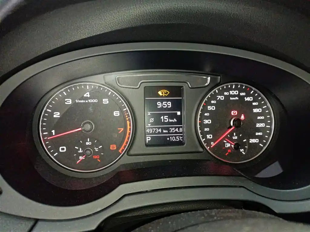 Audi Q3 2016 30 TFSI Fashion купить на сайте DeffCars
